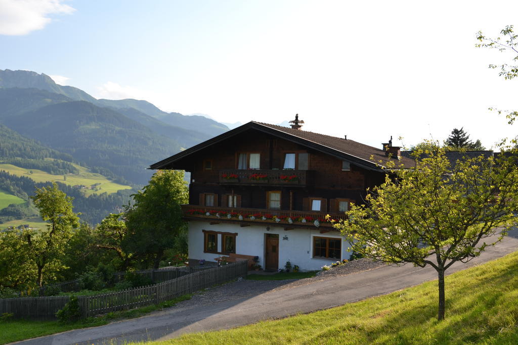 Bauernhof Bachrain Villa Таксенбах Екстериор снимка